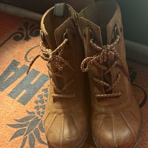 UGG Chestnut Leather and Suede Ankle Boots